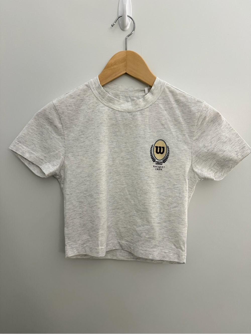 Kith x Wilson Racquet mulberry Sleeve Logo Tee Heather Grey NWT